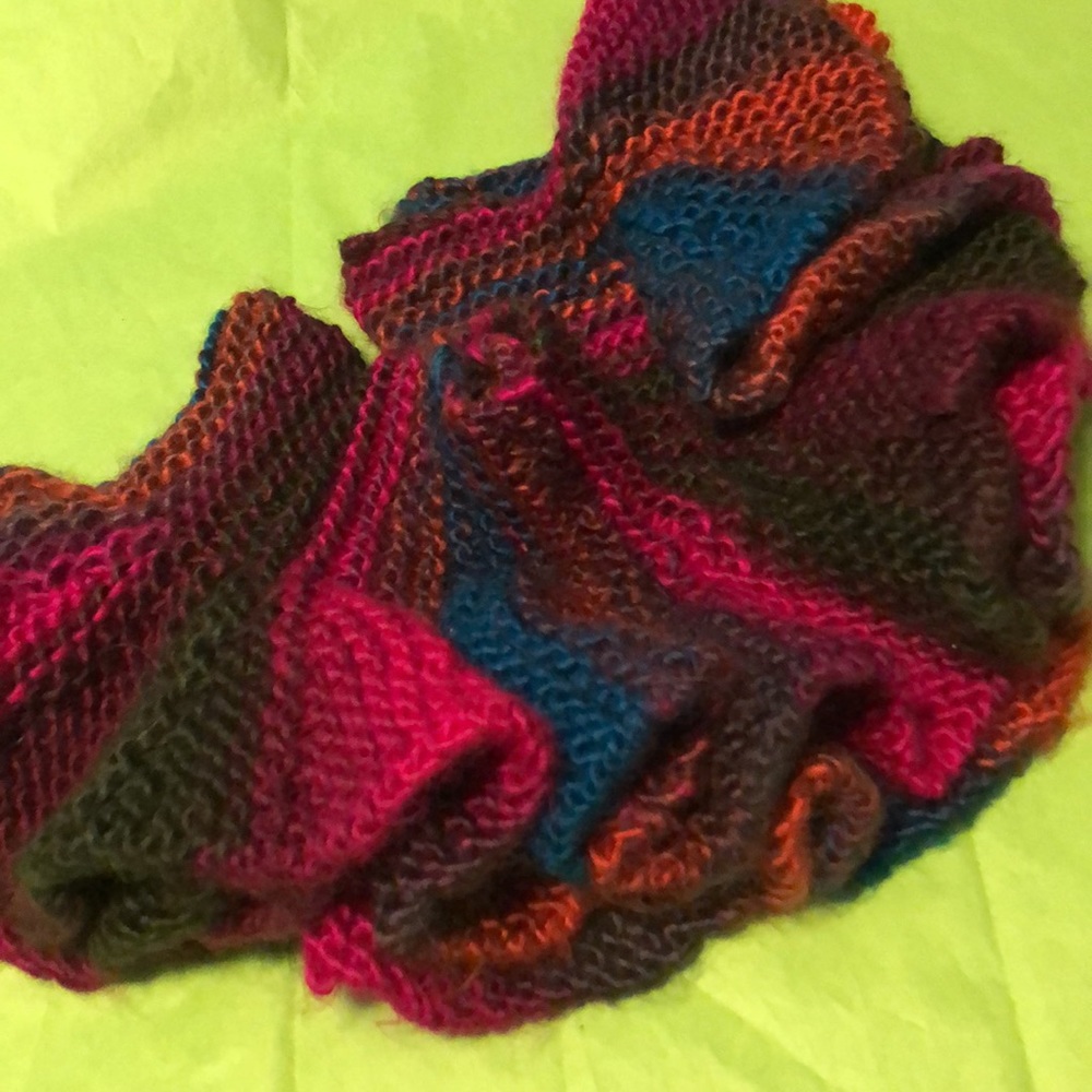 Used scarf one size - Picture 4 of 8